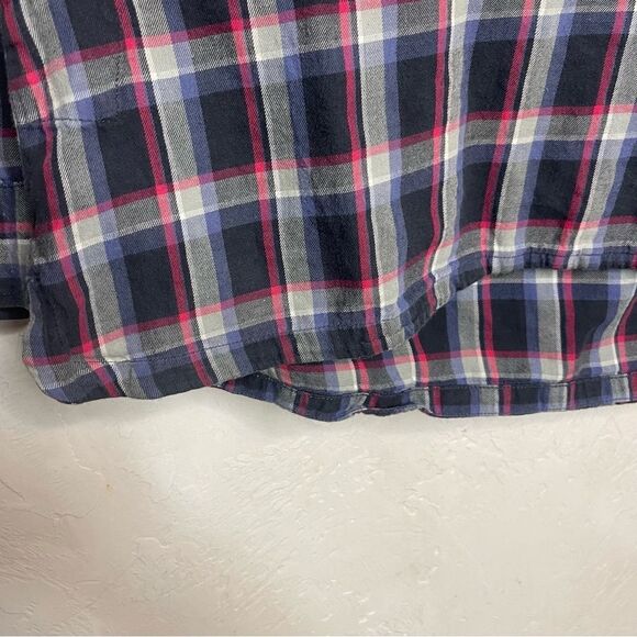 Columbia lightweight plaid flannel top size small - Picture 3 of 5